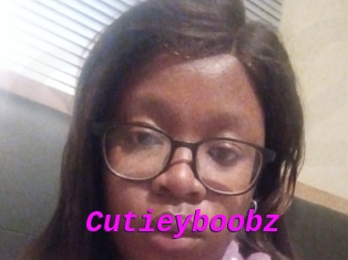 Cutieyboobz