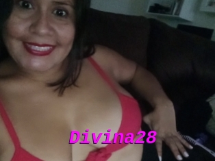 Divina28