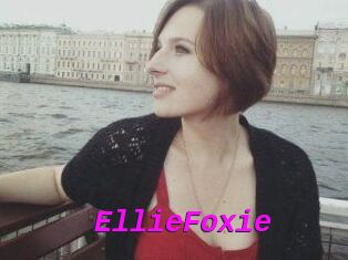 EllieFoxie