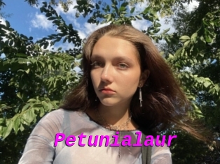 Petunialaur