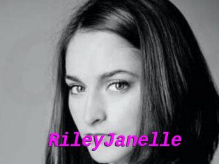 Riley_Janelle